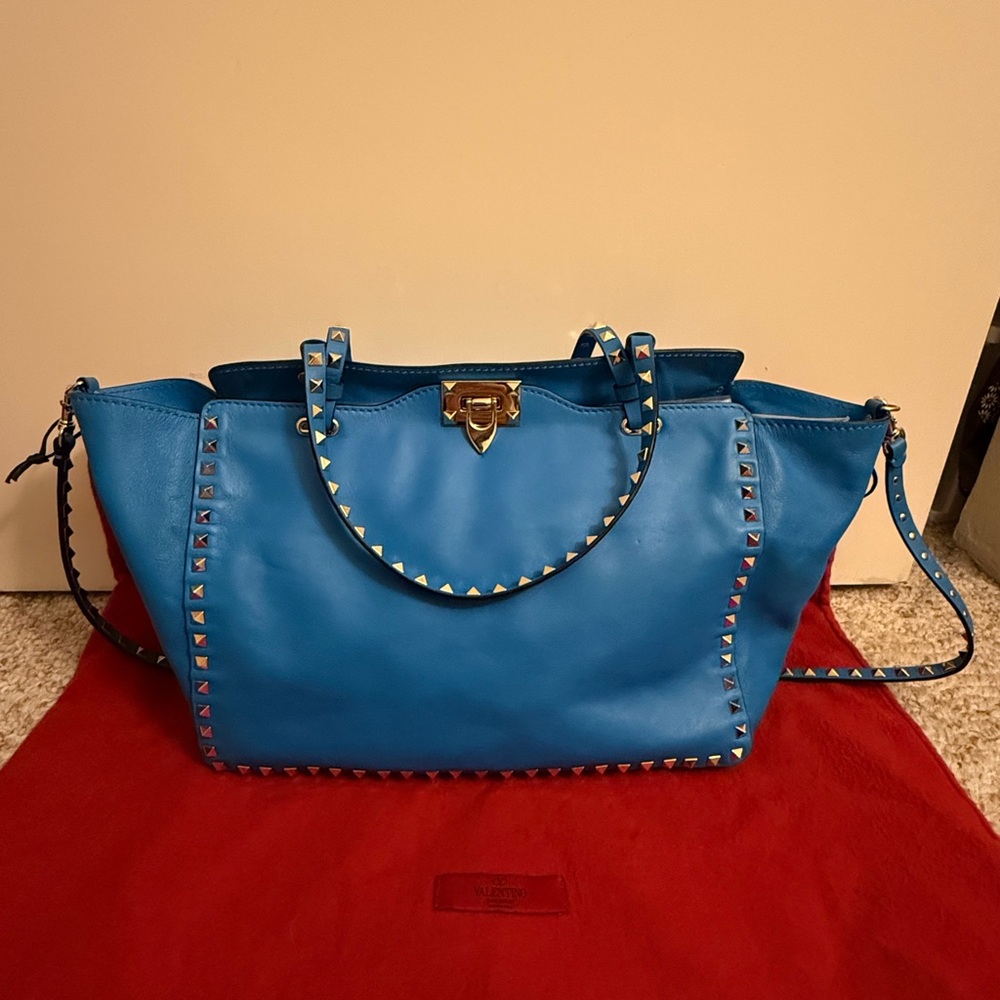VALENTINO Rockstud Leather Tote Bag